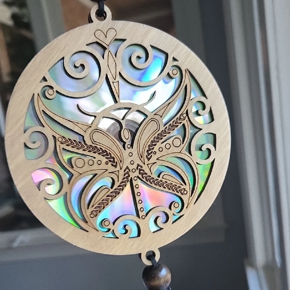 NEW Butterfly Laser Cut Wood Suncatcher - Picture 4 of 4